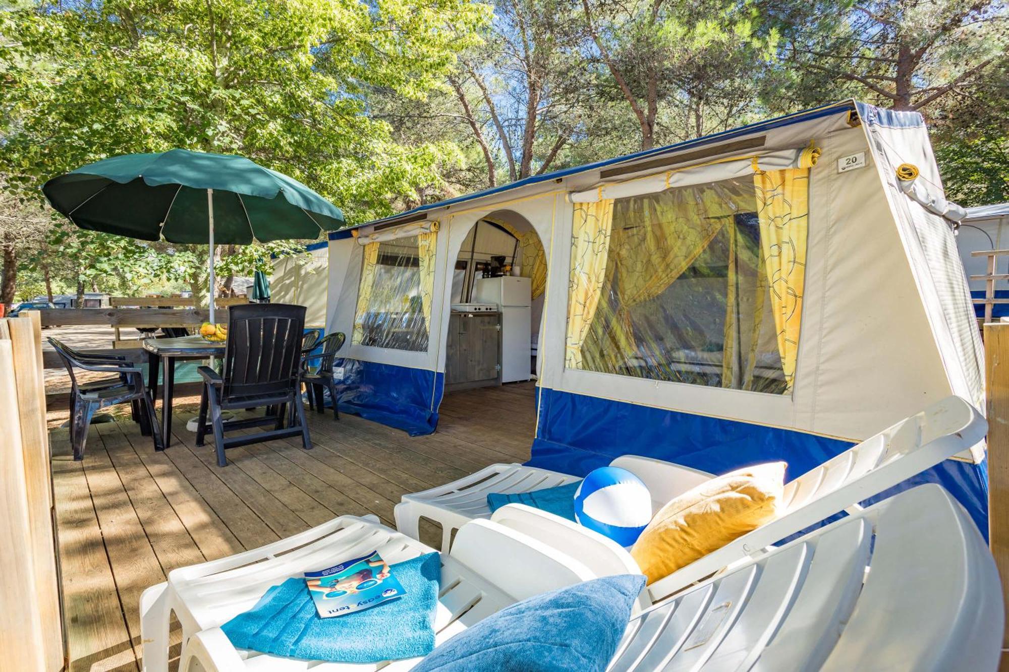 צרבאר - פורת Easyatent Bungalow Tent Lanterna חדר תמונה